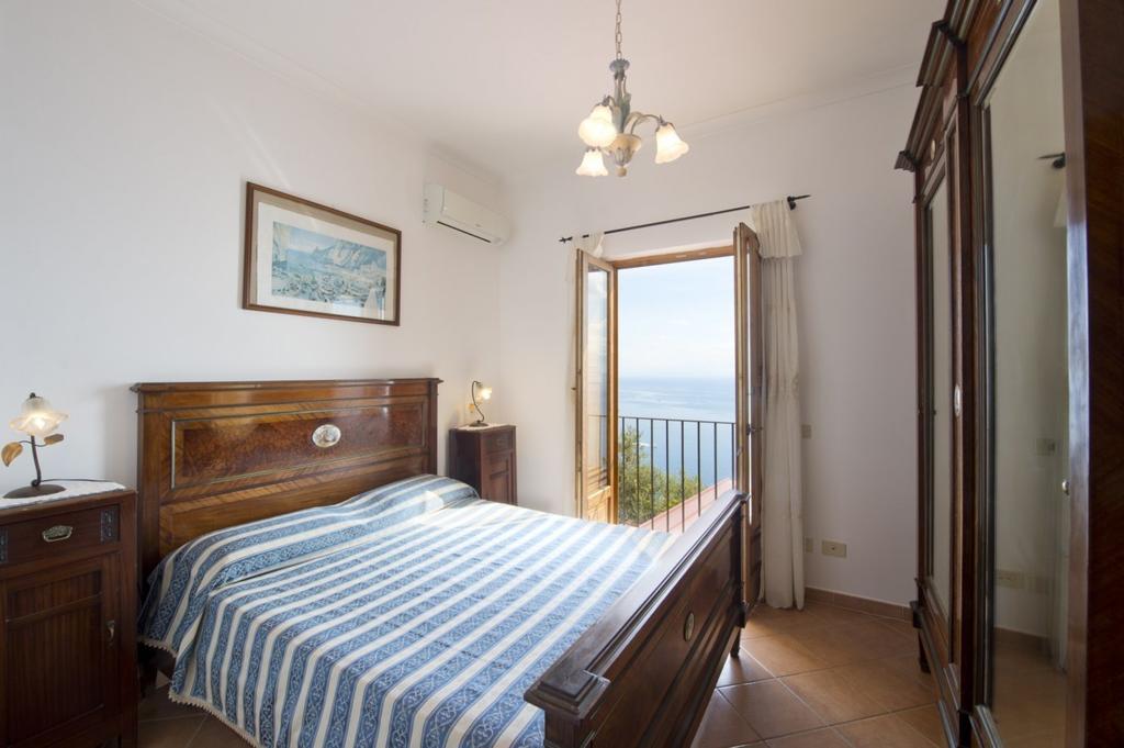 Villa Tranquillita Praiano Rum bild